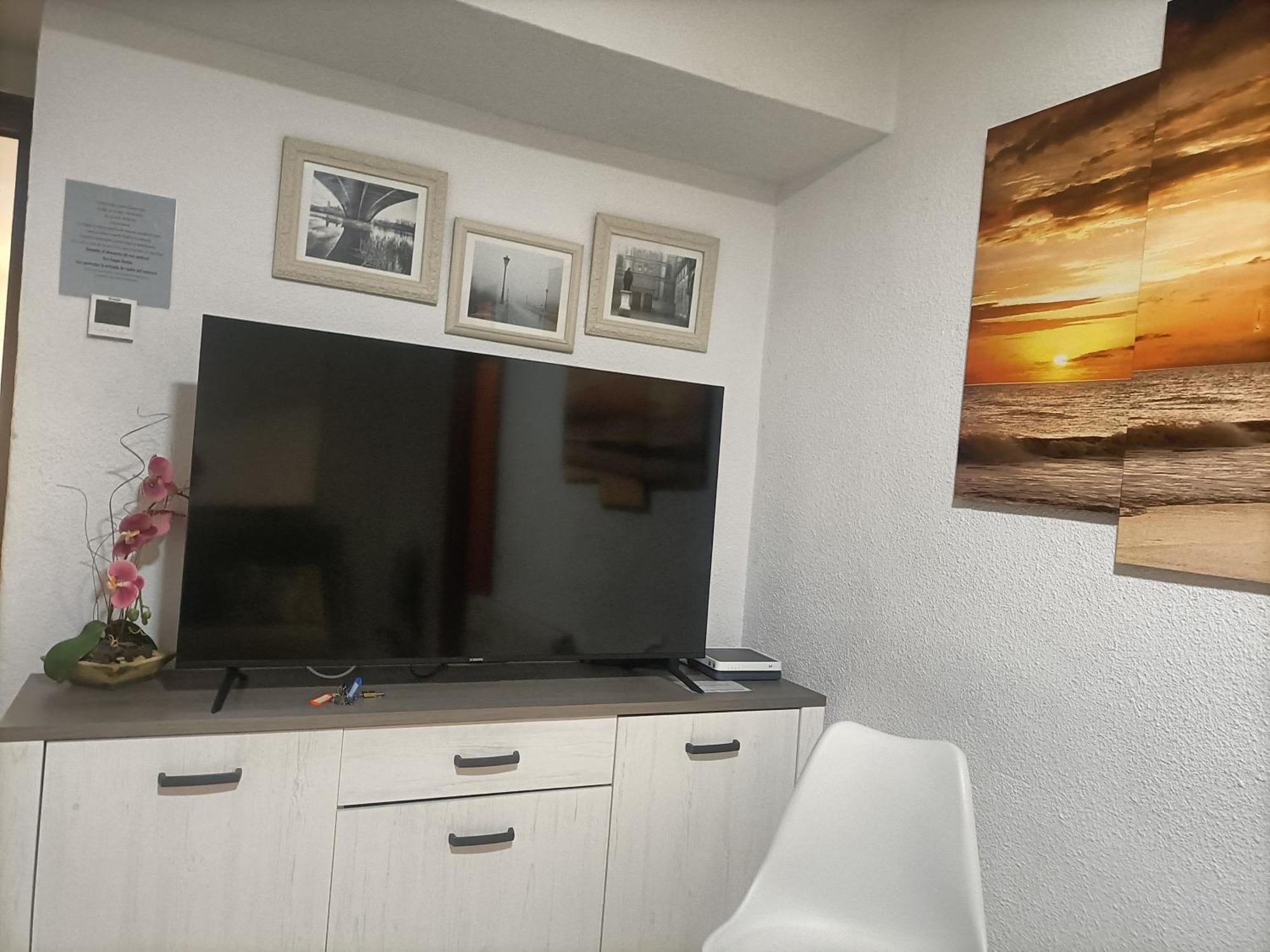 Apartamento Espacioso Frente Al Corte Ingles Con Plaza De Garaje Gratis - Vu75 Salamanca Buitenkant foto